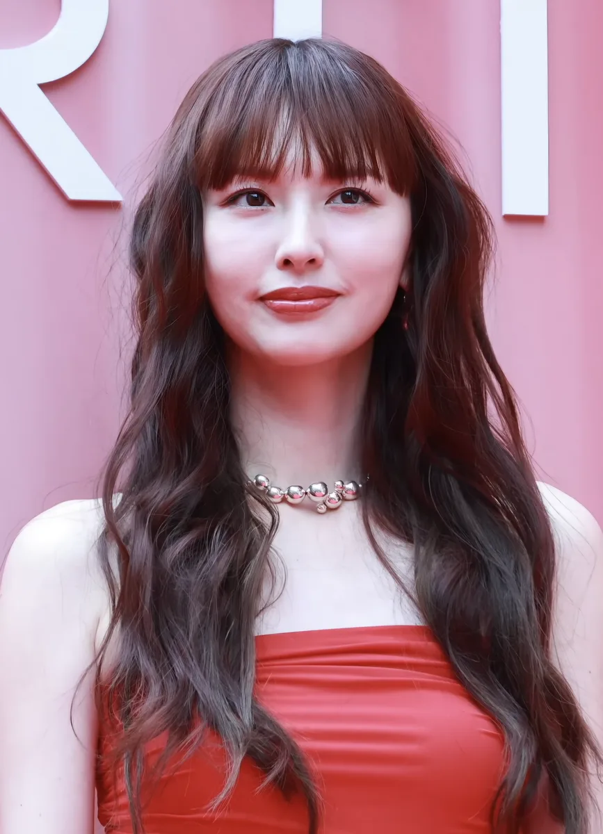 Emi Suzuki